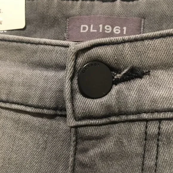 DL1961 Avery Modern Straight Leg Jeans NWT